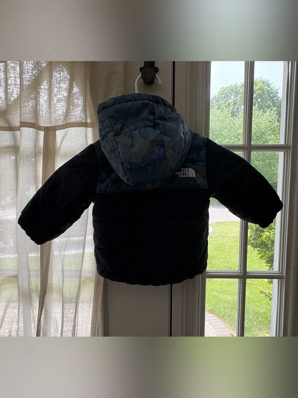 The North Face Toddler Hooded Puffer Jacket - Navy & Blue Pattern 3-6 months